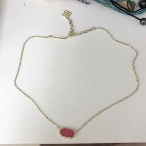 SUPER CUTE KENDRA SCOTT NECKLACE!!
